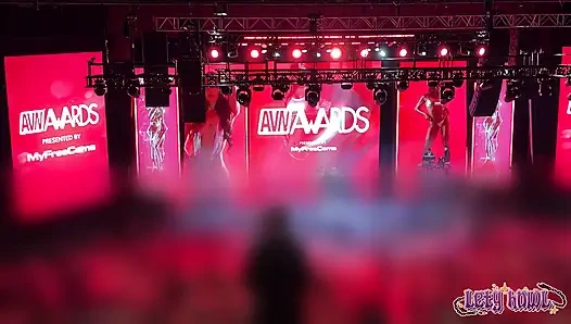 Приключения Лети Хоул, эпизод 13: Avn Las Vegas