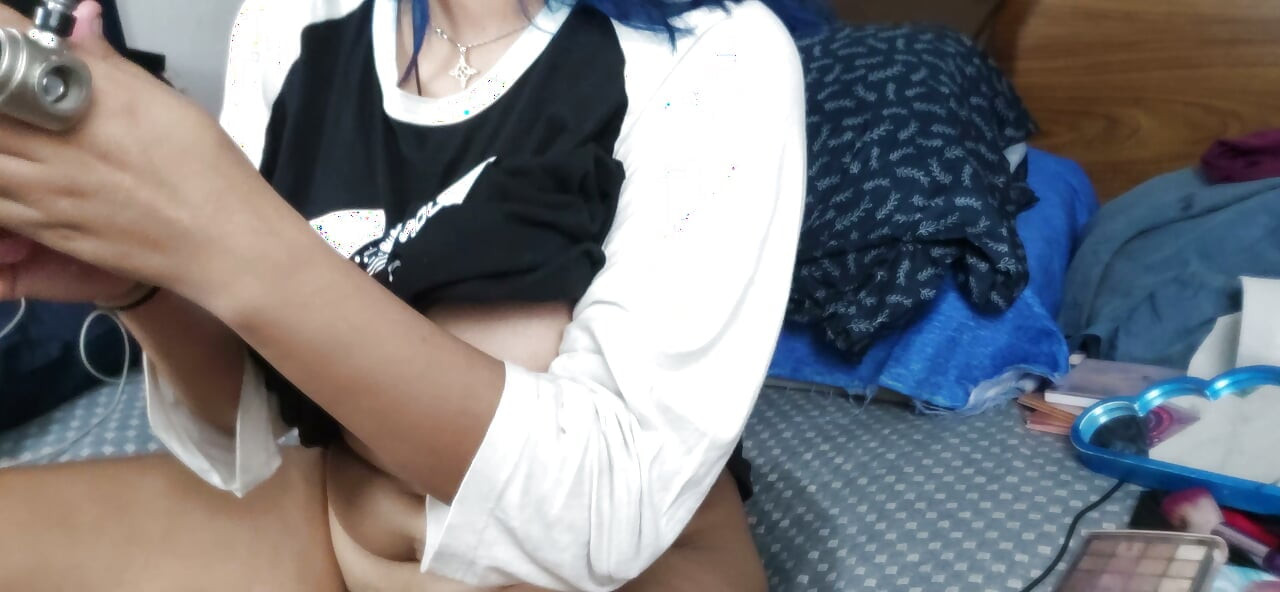 彼女はマシンをフルに使われるのが嬉しい
