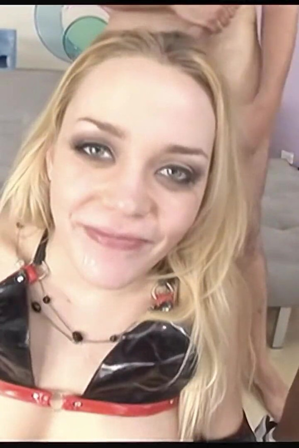 Hottes German Blonde Cumdumpster
