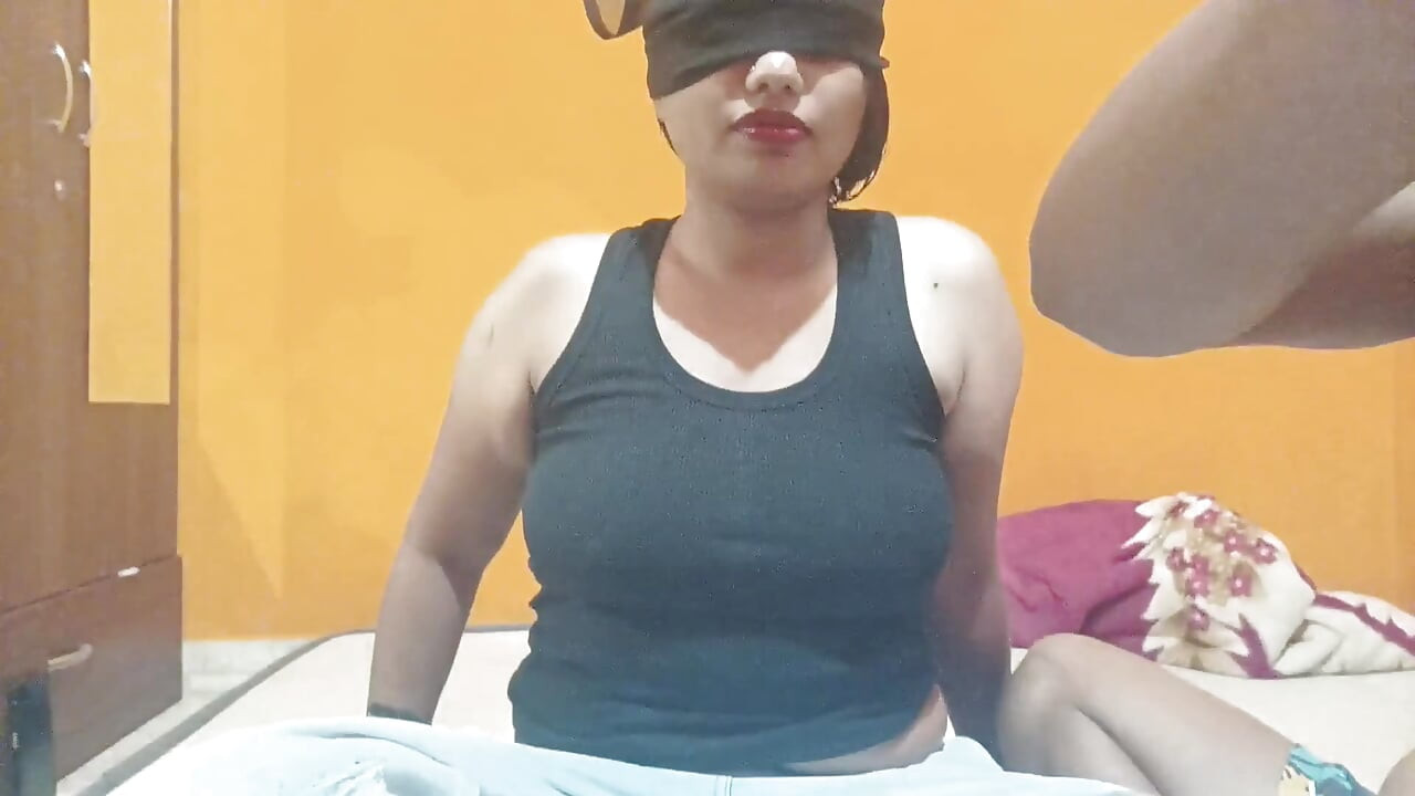 Indian Hot Sexy Girlfriend Fuck 2 Queen4desi