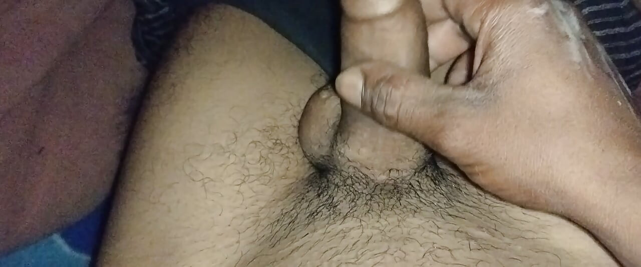 desi xxx boy masterbation videos mere lund ko chuso