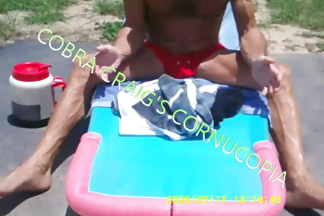 7-17-2026 FRONT TANNING THE DANCING  FRONT TANNING SHE BLINDED ME WITH SCIENCE BAHAHAHA.mp4