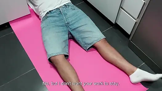 Ibu tiriku ngentot sama sahabatku, tukang leding.