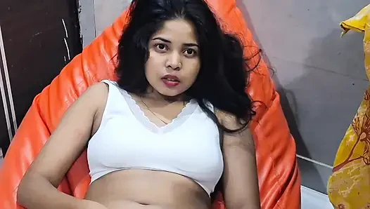 Istri India nunjukin pantat montok kakak ipar india dengan toket besarnya yang aduhai