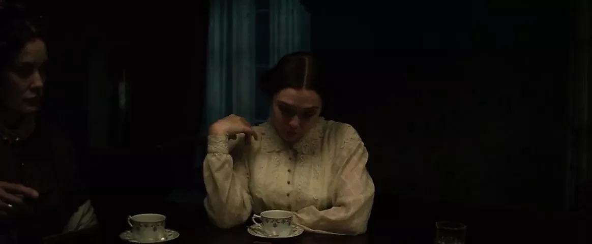 Elizabeth Olsen - adegan seks rahsia 2013