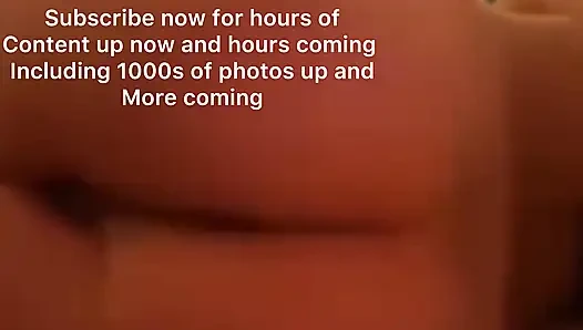 Исследуя все мои сексуальные фантазии в 18 лет, я трахаю себя в стриптиз-ванной, затем подрочил 45-м ебарю на публике