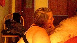 BBW-Blowjob tief in den Hals