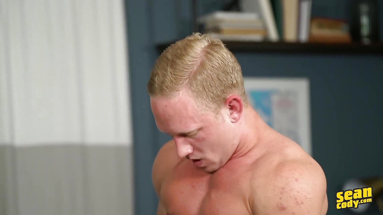 Sean Cody - Short Haired Jeremie Stays Ripped & Enjoys a Deep Masturbation Session in the Bedroom