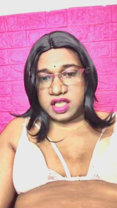 Indian shemale Akhila put tube and masturbate her pee hole | Clip 1