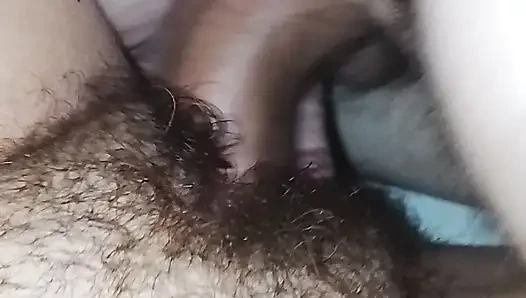 Karım ve ben kendimin tadını çıkarıyoruz