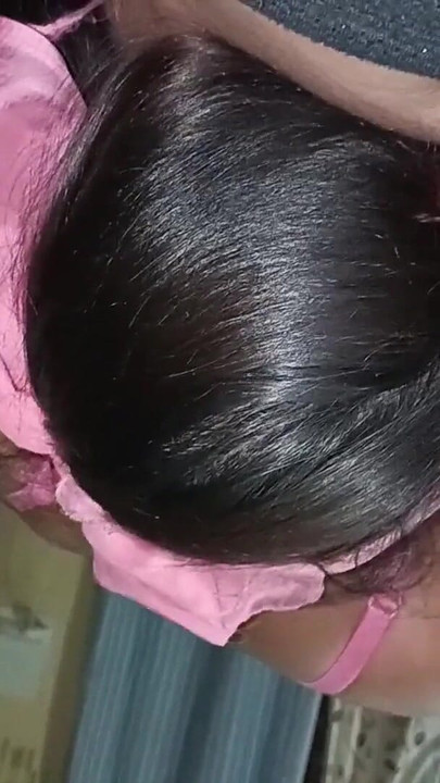 Spektakulärer moment aus "Desi bhabhi betrügt, die großen schwanz ihres liebhabers lutscht und möpse melkt teil 1"