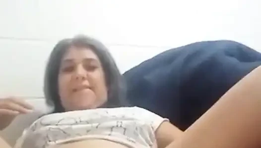Fucking my pussy with my cucumber