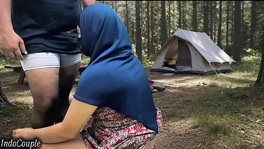 real Husband and wife went for camping to Forest.sex in Forest with blasting sounds