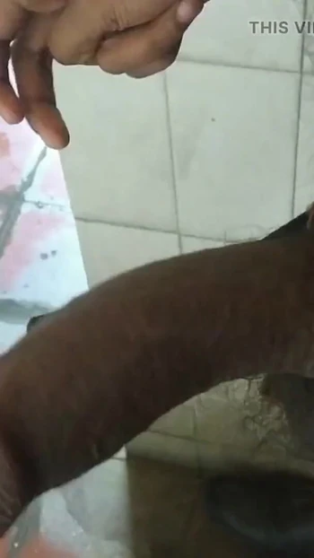 Captivating moment from "Tamil10inches BBC dick flash show"