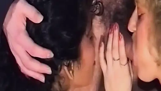 Seks threesome bareng dua cewek nakal jerman