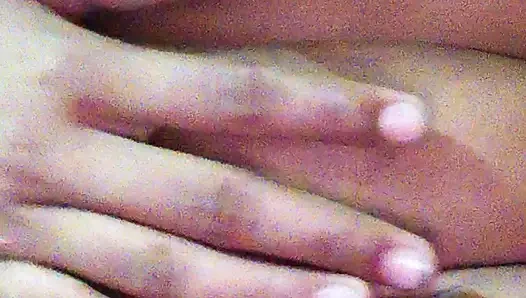 Подругу жестко трахает бойфренд с большим членом