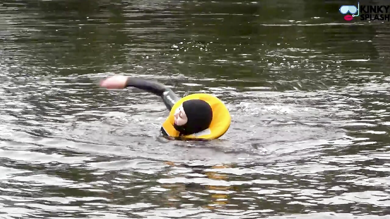 Lifejacket & Cosy Wetsuit Saves Lucy From River Disaster
