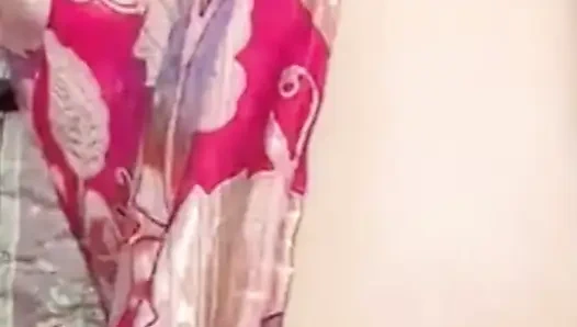 Ich habe das siegel der muschi der stiefschwester gebrochen