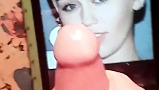 Miley cyrus benim fındık alır