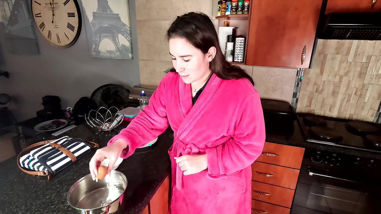 POV blowjob whore eating cum covered eggs for breakfast