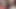 いたずらな女の子はピザにおしっこ