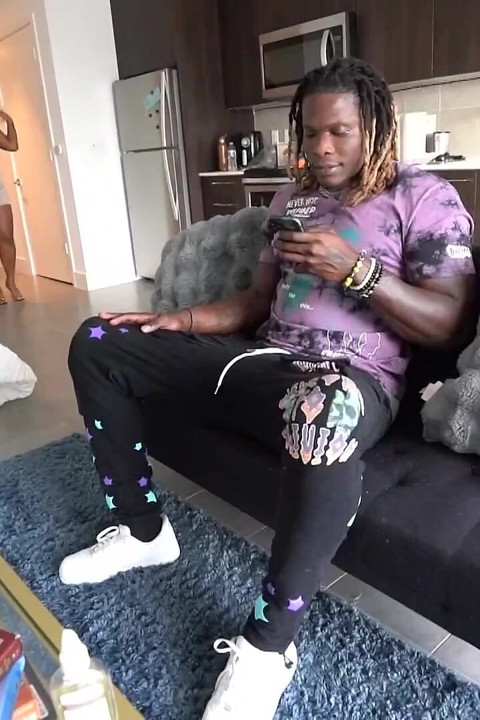 Amcığı gizle