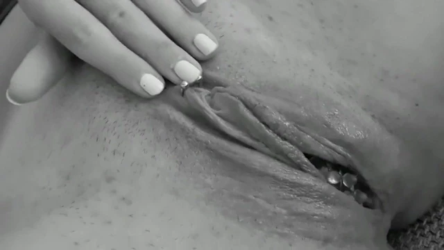 Accidental Squirt when pushing a ball out of pussy !