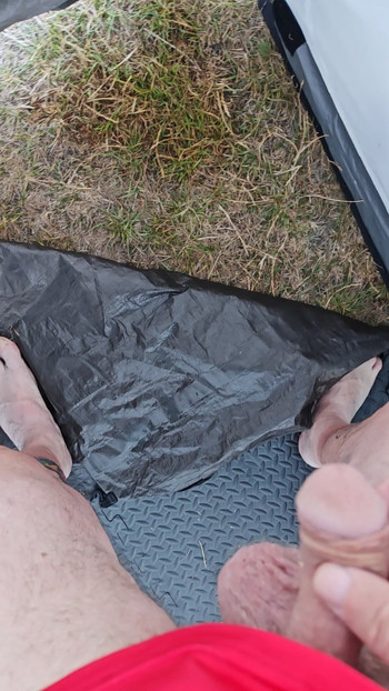 Camping Piss
