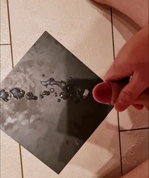 Spilling some cum