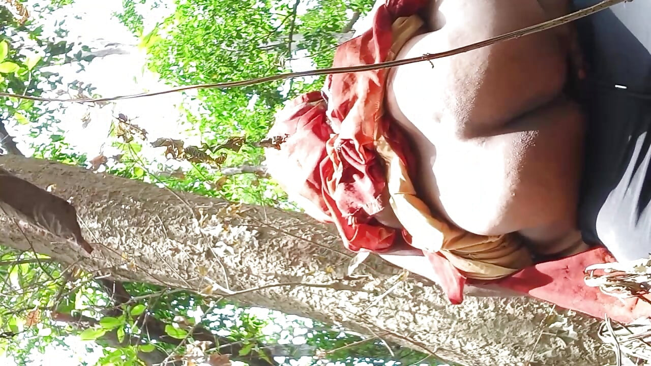 Jangal me mangal chut ki chudai