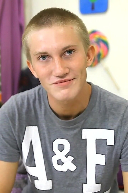 Potpuno novi Twink iz Engleske