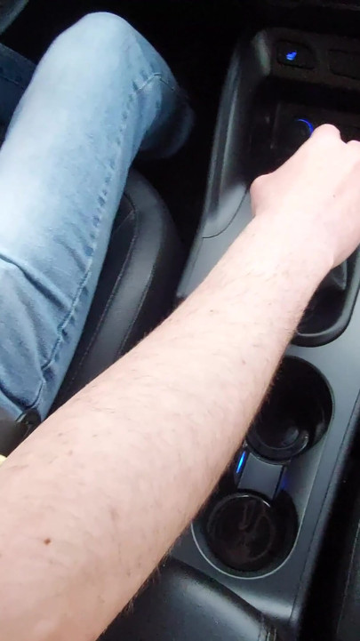 Horny elegant mature milf teases her taxi driver in the morning on the way to the office | Clip 1