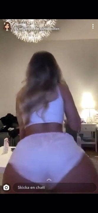 İsveçli kız twerk yapıyor