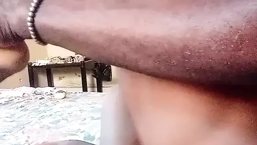 Üvey Annemin Kremsi Amcığını Büyük Dölle Sikiyorum