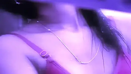 Nackt bis b sexystes baden, solo, schmutzig