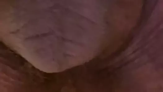 Kıllı göt deliğimde dildo