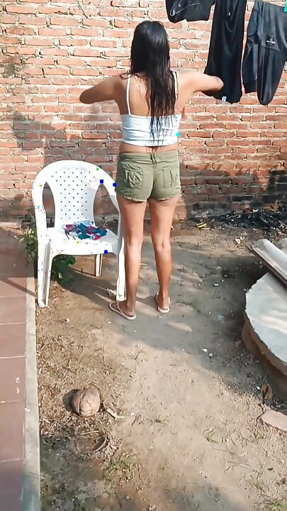 Tată vitreg indian își fute fiica vitregă indiană sexy