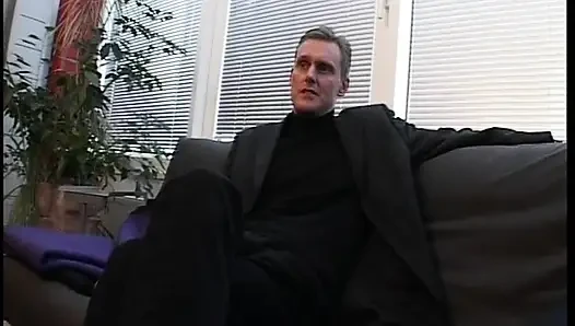 «За немецкими дверями» тщательно трахается — полный фильм