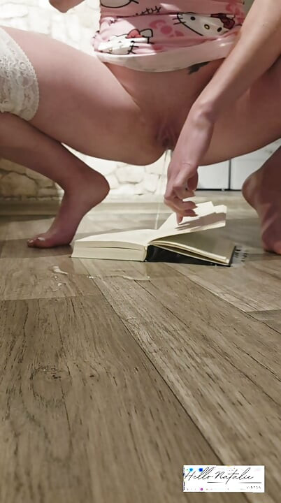 Pissen: Volle straal op de pagina's: boek ongeremd volgepiest