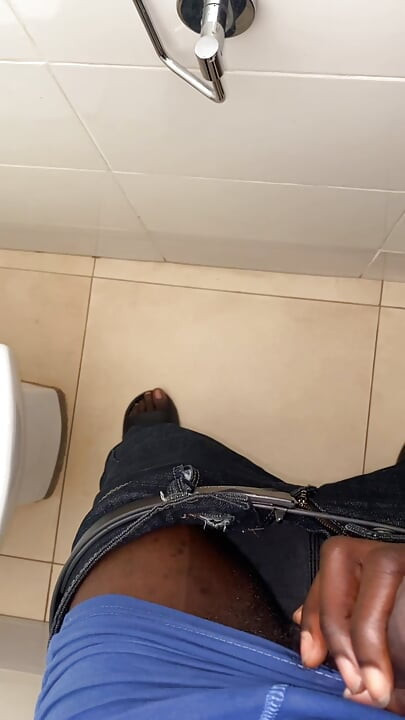 Thug Jamaican BBC jerks off in public