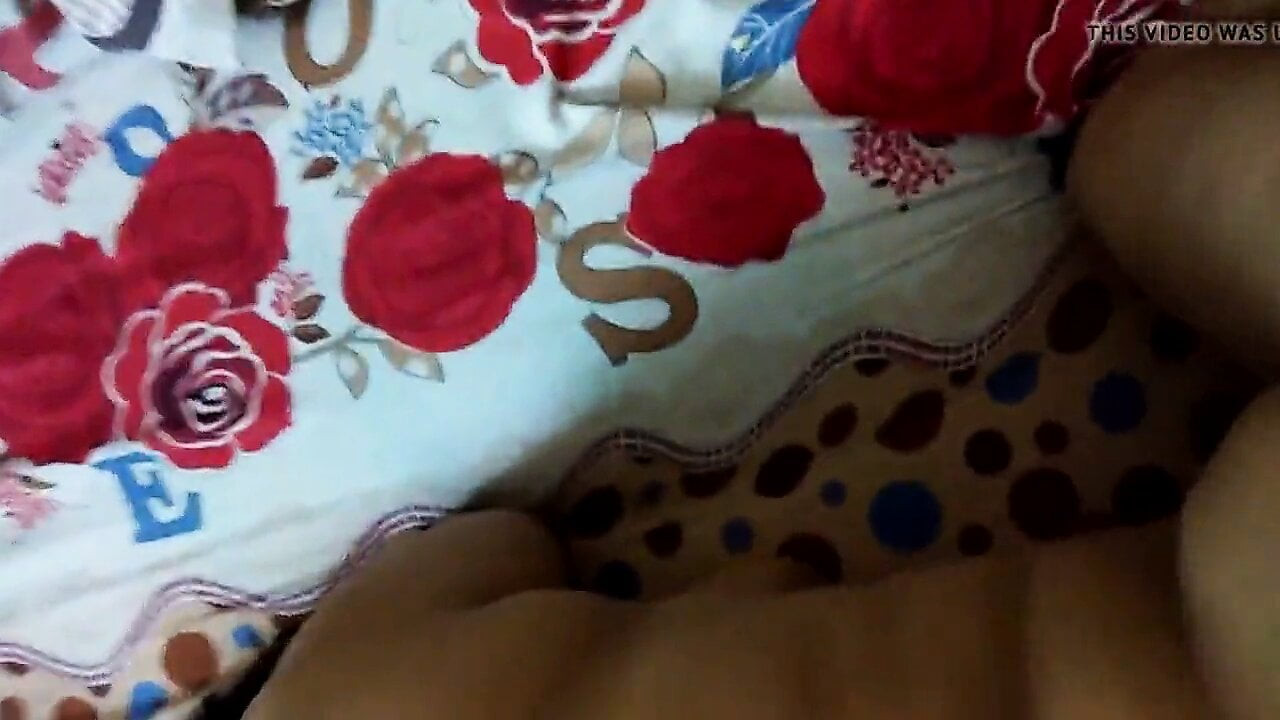 Bhabhi doggystyle.. moaning.. gorakhpur ..sexy