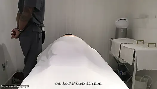 Legit massage client gets a happy ending