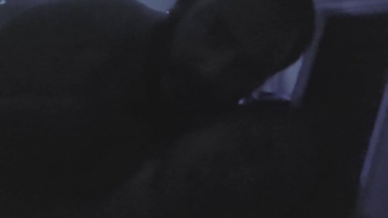 Otočna kurva jebe bivšeg dečka