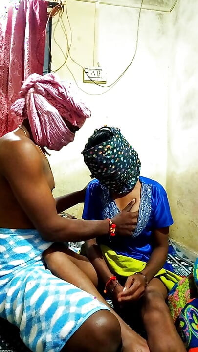 Desi stepaunt burst into contagion
