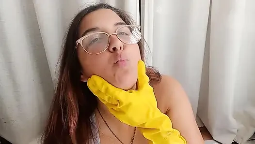 Latex Gloves Bubblegum and Balloon Blowing - Bunny Looner