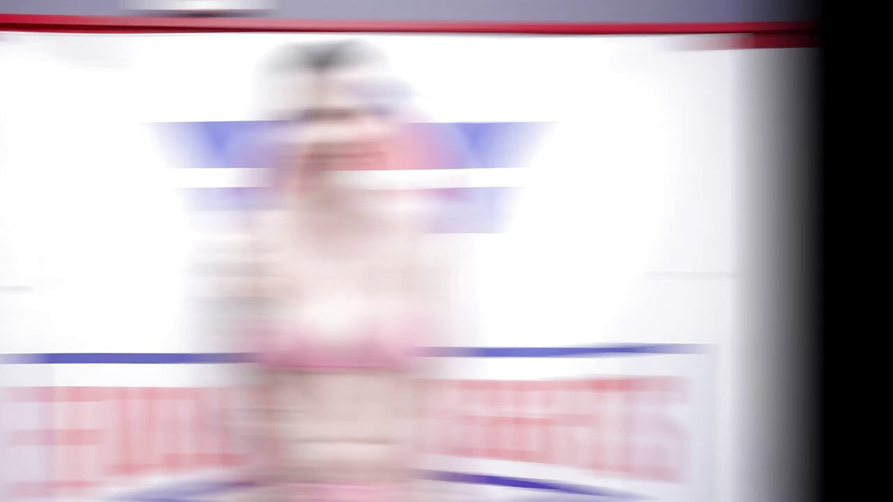 Nikki Zee Vs Vanessa Vega