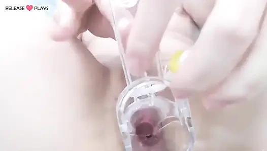 Безупречная красотка с Crystal Clear Charm доставляет шокильно интенсивное соло-удовольствие, витрина