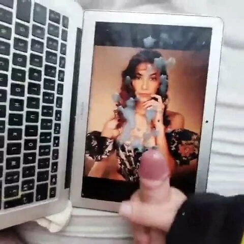 Asmr glow cumtribute