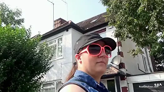 Short and thick brunette outdoor pising and public flashing