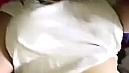 Massive saftige blankziehende titten